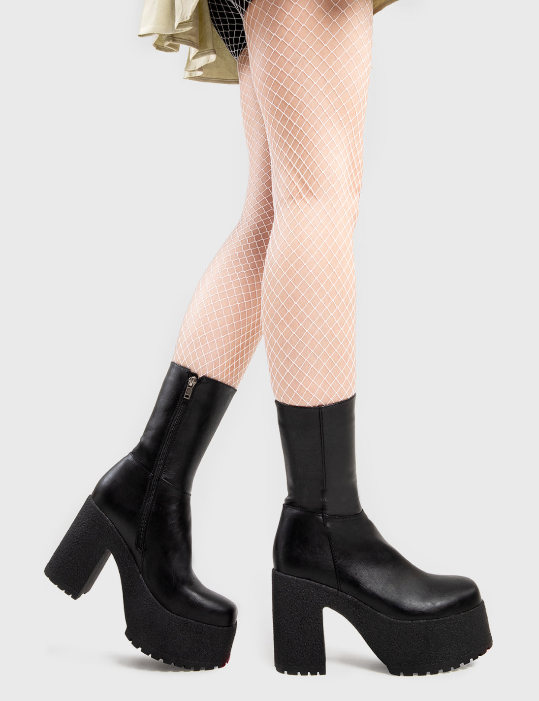 Lamoda platform clearance boots