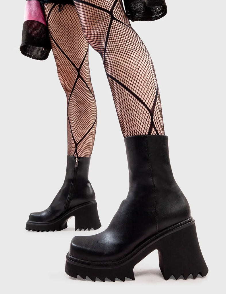 Anything But Basic
  
  Old Friend Chunky Platform Ankle Boots in Black faux leather. These platform boots feature an elegant, minimalist design, the perfect way to elevate any outfit. Made with eco-friendly materials and 100% cruelty-free, these platform boots are as ethical as they are cool.
  
  - Platform Height
  - Heel Height 
  - Black Zip
  - Shark's teeth grip
  - Chunky Platform sole
  - 100% vegan 
  
  SKU: LMF 2910 - BlackPU